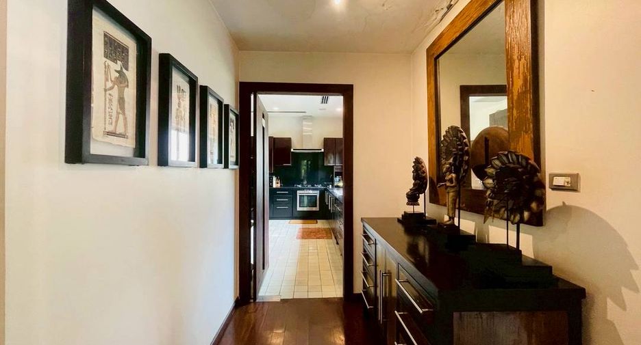 For sale 3 bedrooms house in Mueang Chiang Mai, Chiang Mai