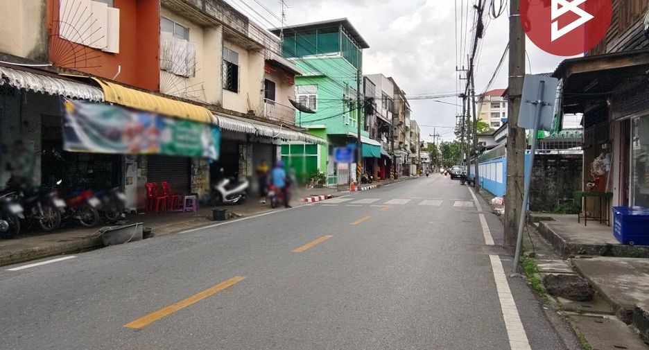 Gewerbefläche zum Kauf mit 3 Zimmer in Mueang Nakhon Si Thammarat, Nakhon Si Thammarat