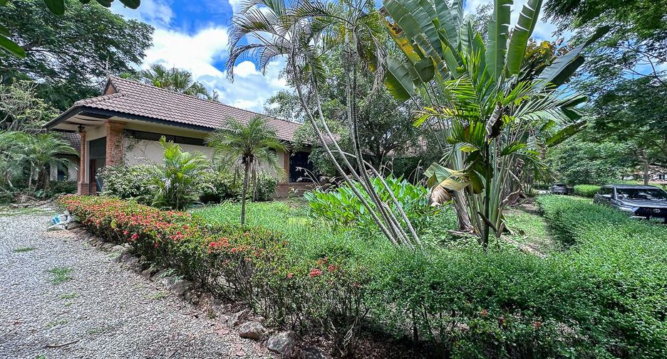 Local comercial en venta en San Kamphaeng, Chiang Mai