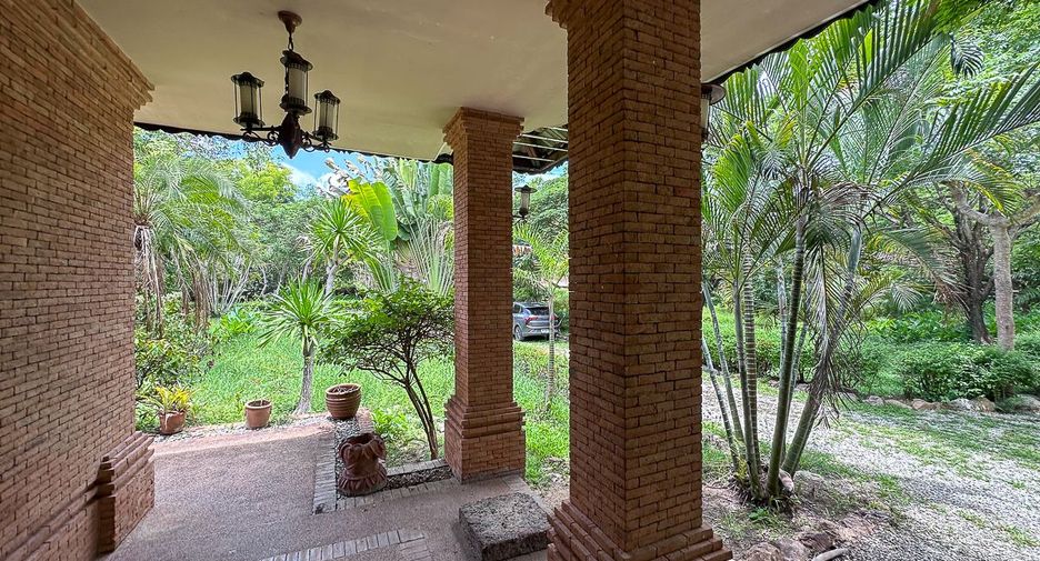 Local comercial en venta en San Kamphaeng, Chiang Mai