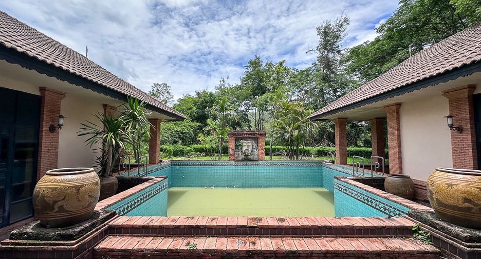 Local comercial en venta en San Kamphaeng, Chiang Mai