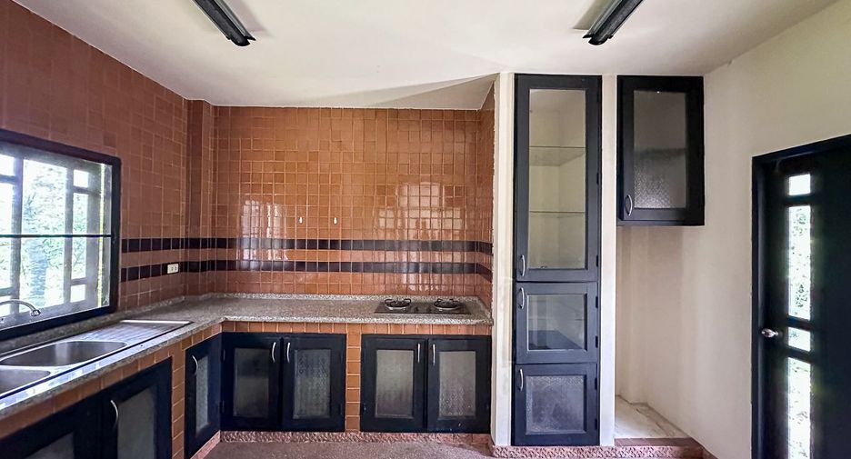 Local comercial en venta en San Kamphaeng, Chiang Mai