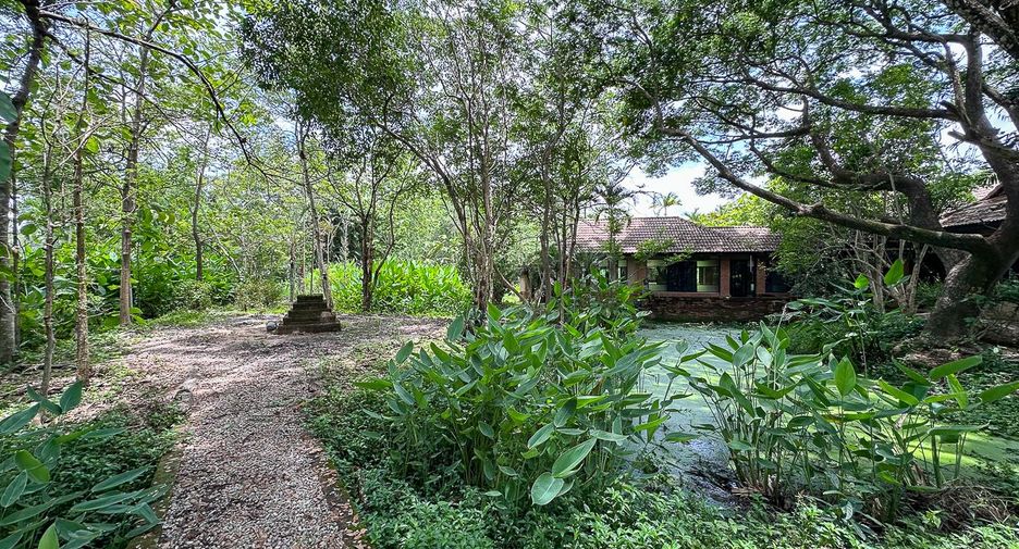 Local comercial en venta en San Kamphaeng, Chiang Mai