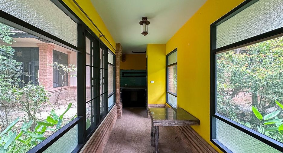 Local comercial en venta en San Kamphaeng, Chiang Mai