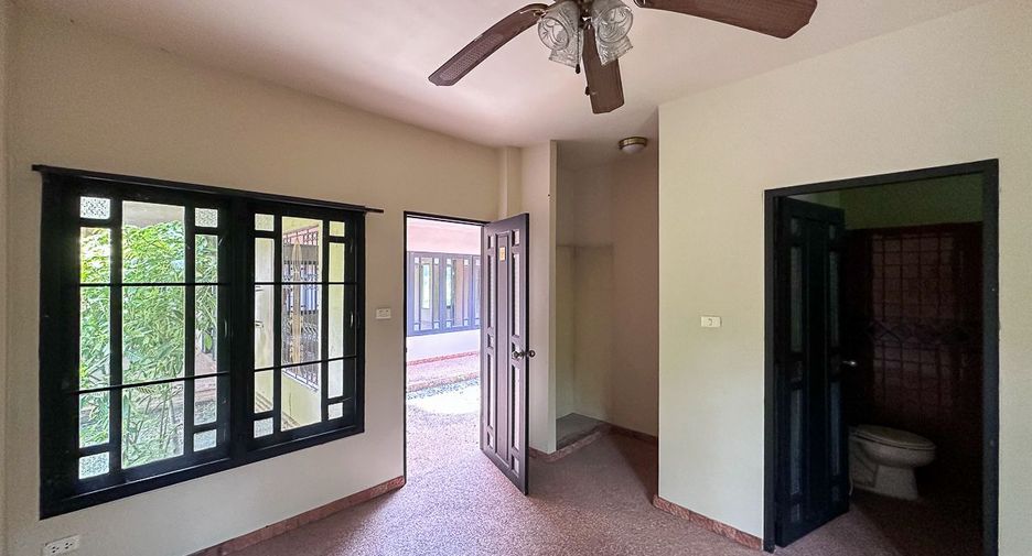 Local comercial en venta en San Kamphaeng, Chiang Mai