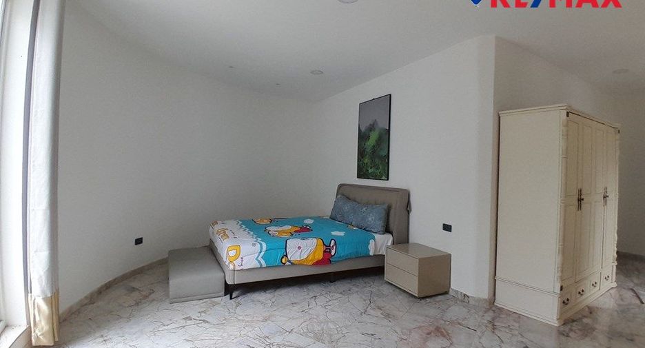For sale 8 bedrooms house in East Pattaya, Pattaya