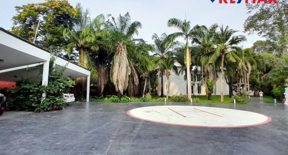 For sale 8 bedrooms house in East Pattaya, Pattaya