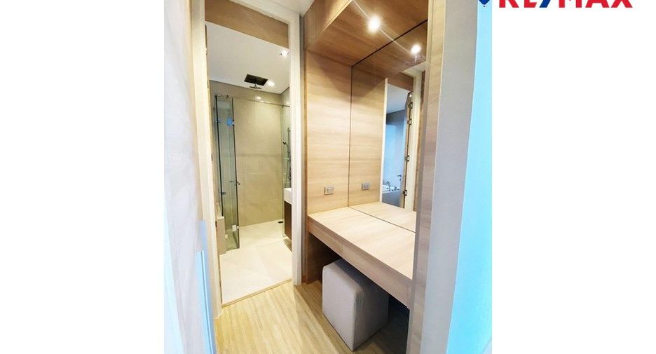 For sale 2 bedrooms condo in Jomtien, Pattaya