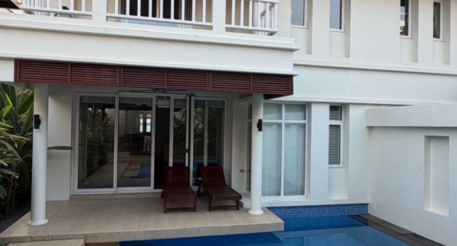 Haus zur Miete mit 4 Zimmer in Khlong Toei, Bangkok