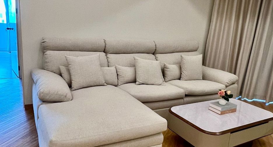 For rent and for sale 3 bedrooms apartment in Watthana, Bangkok
