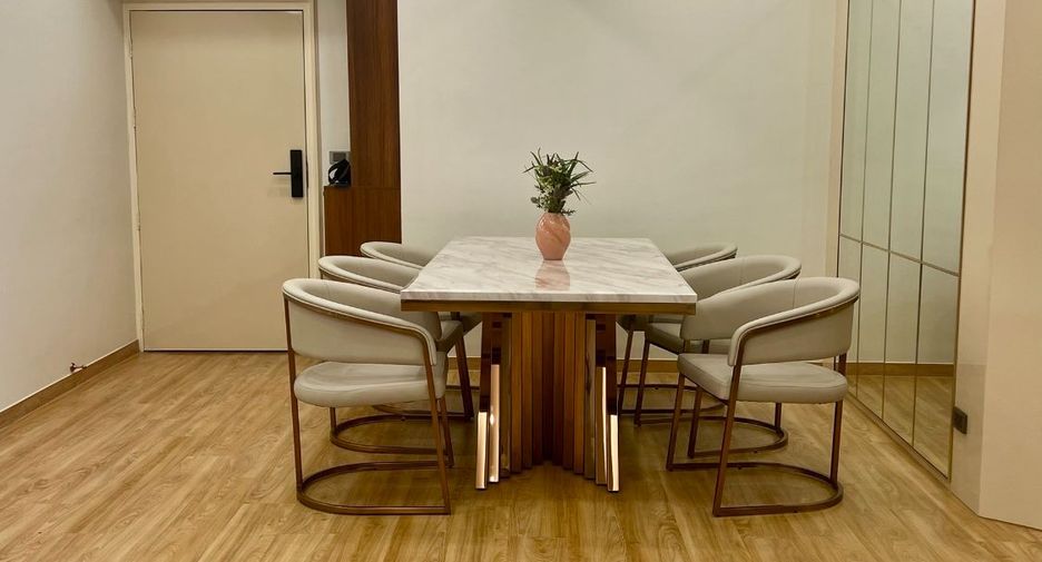 For rent and for sale 3 bedrooms apartment in Watthana, Bangkok