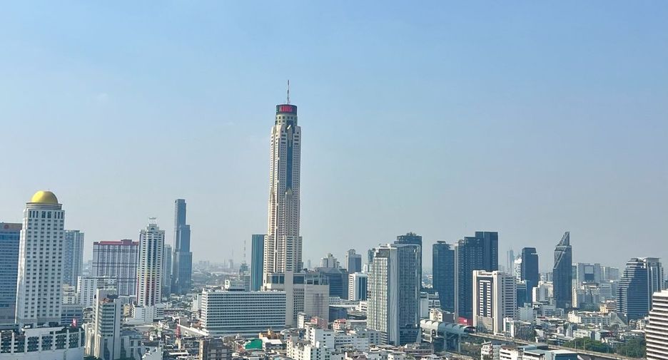 For rent and for sale 3 bedrooms apartment in Watthana, Bangkok