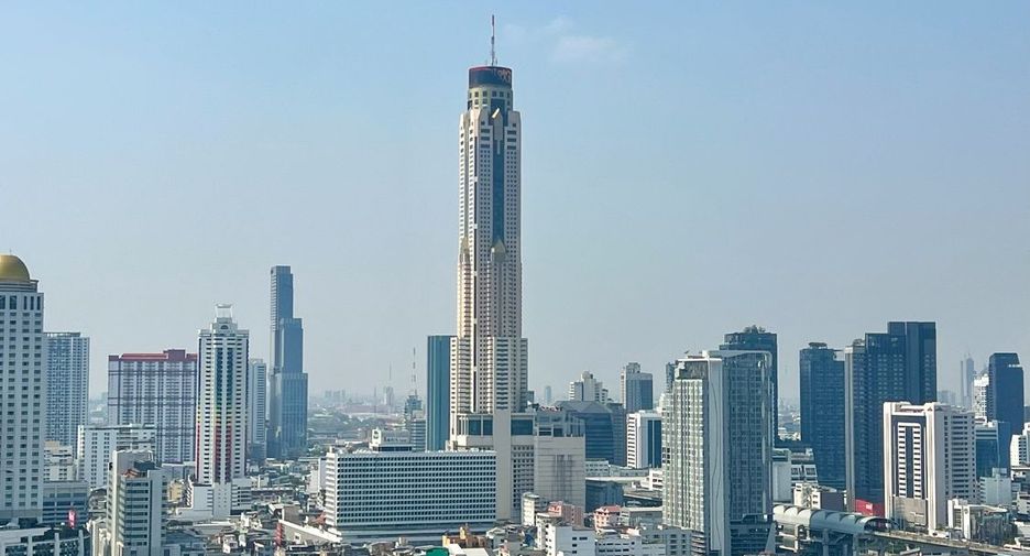For rent and for sale 3 bedrooms apartment in Watthana, Bangkok