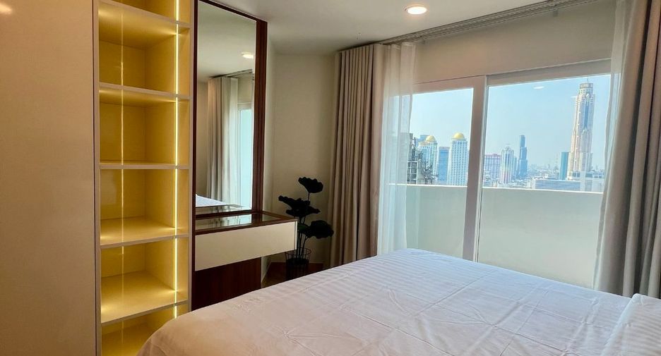 For rent and for sale 3 bedrooms apartment in Watthana, Bangkok