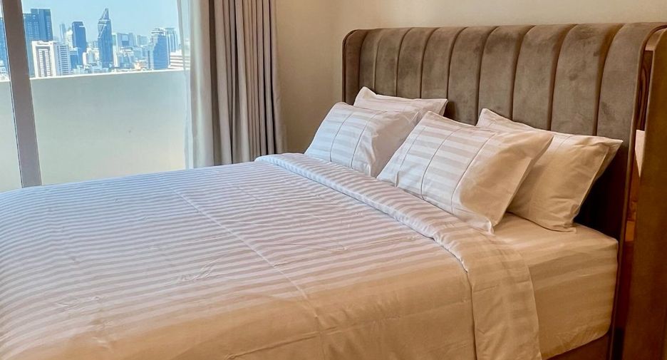 For rent and for sale 3 bedrooms apartment in Watthana, Bangkok