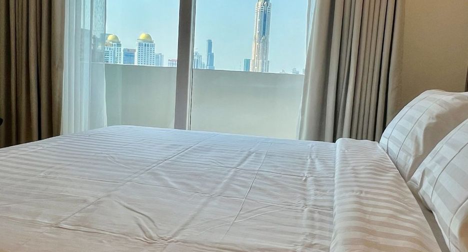 For rent and for sale 3 bedrooms apartment in Watthana, Bangkok