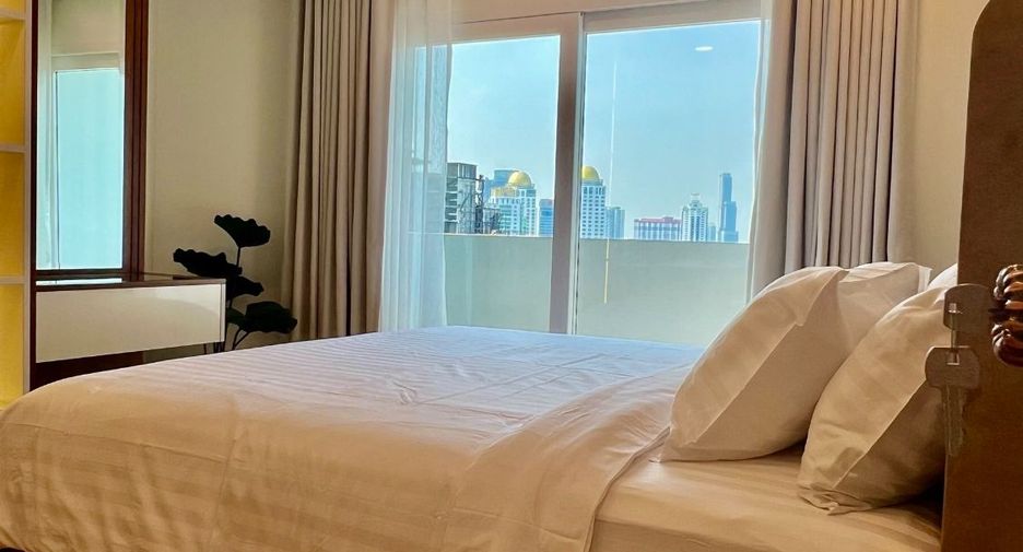For rent and for sale 3 bedrooms apartment in Watthana, Bangkok