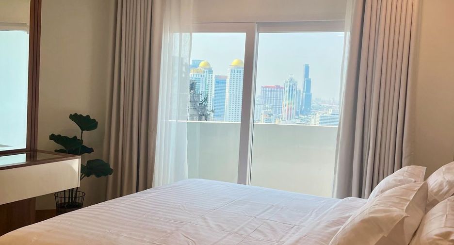 For rent and for sale 3 bedrooms apartment in Watthana, Bangkok