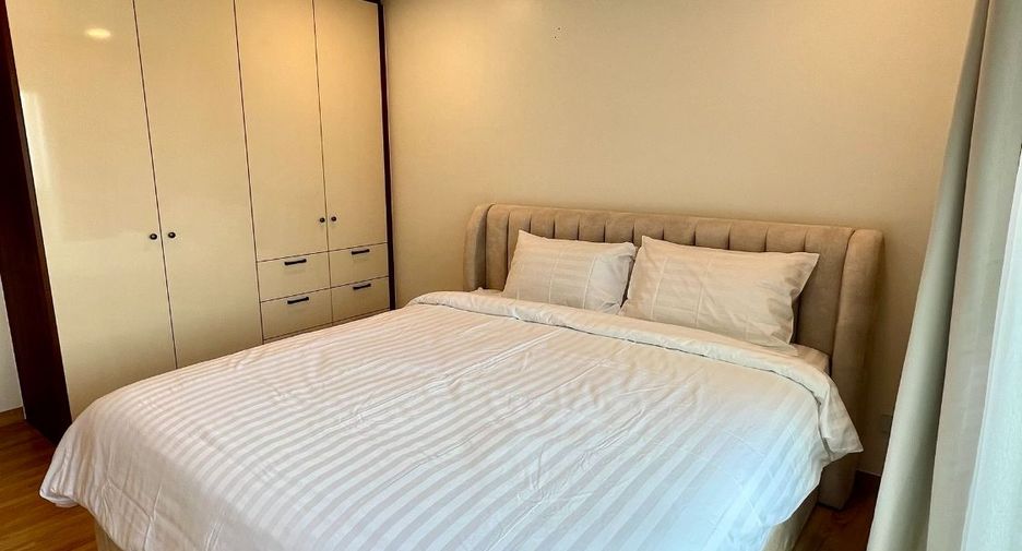 For rent and for sale 3 bedrooms apartment in Watthana, Bangkok
