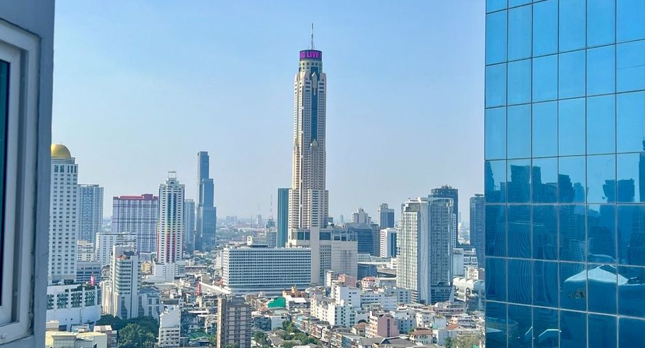 For rent and for sale 3 bedrooms apartment in Watthana, Bangkok