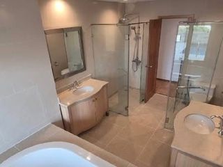 For rent 3 bedrooms condo in Sathon, Bangkok