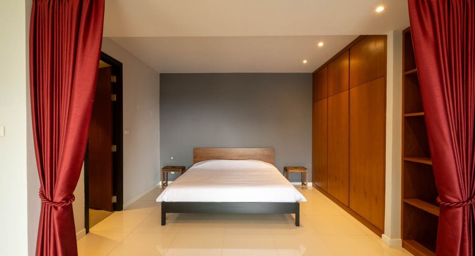 For sale 3 bedrooms condo in Mueang Chiang Mai, Chiang Mai