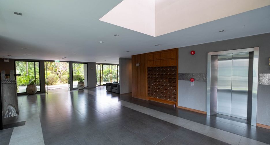 For sale 3 bedrooms condo in Mueang Chiang Mai, Chiang Mai