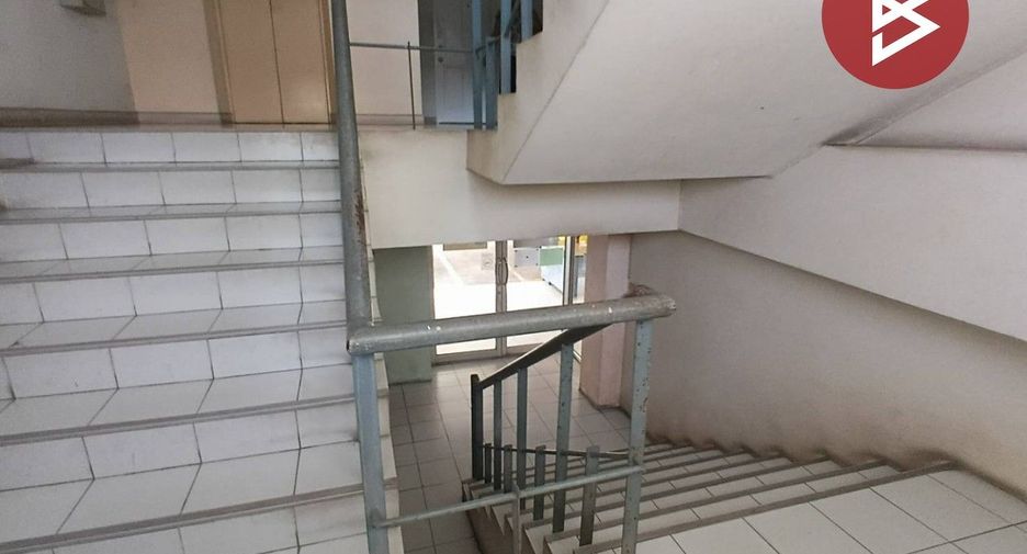 出售 1 卧室 公寓 在 Mueang Chon Buri, Chon Buri