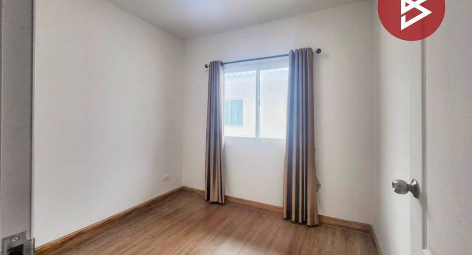 Reihenhaus zum Kauf mit 4 Zimmer in Bang Bua Thong, Nonthaburi