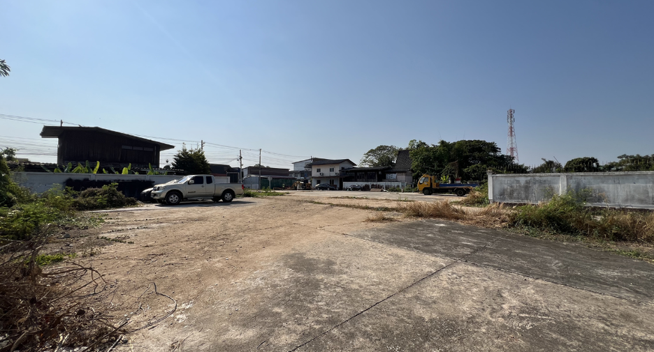 À louer terrain à Mueang Lamphun, Lamphun