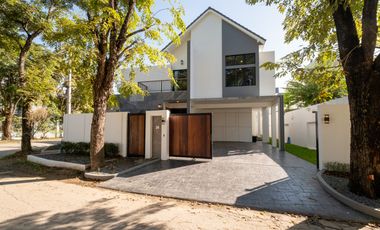 À vendre 4 chambres maison à Mueang Chiang Mai, Chiang Mai