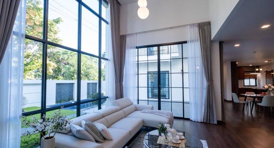 Casa en venta de 4 habitaciones en Mueang Chiang Mai, Chiang Mai