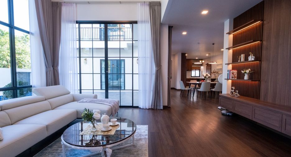 Casa en venta de 4 habitaciones en Mueang Chiang Mai, Chiang Mai