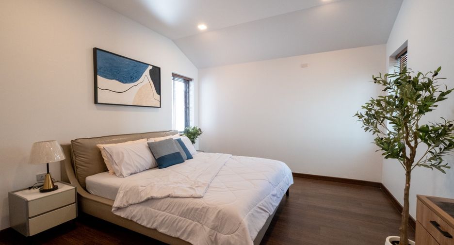 Casa en venta de 4 habitaciones en Mueang Chiang Mai, Chiang Mai