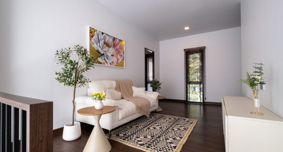 Casa en venta de 4 habitaciones en Mueang Chiang Mai, Chiang Mai