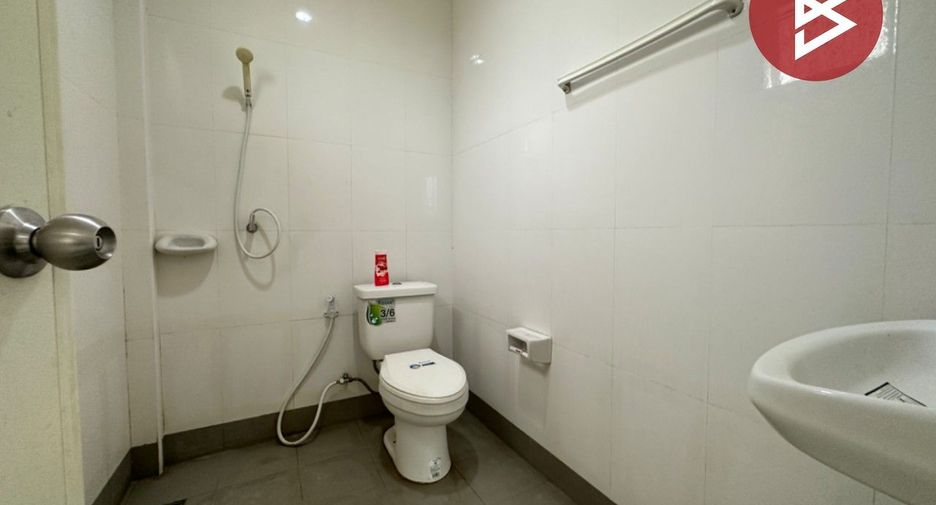 À vendre 2 chambres maison de ville à Mueang Saraburi, Saraburi