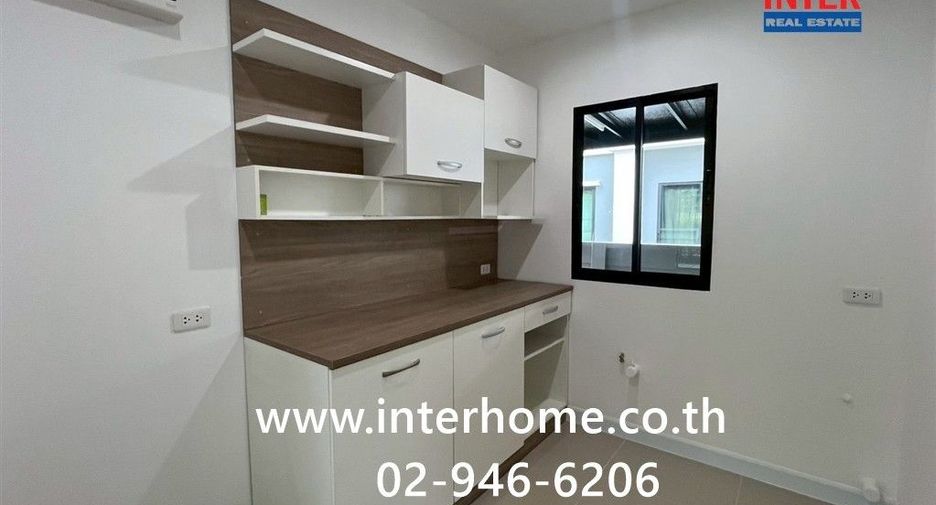 For sale 3 ベッドルーム house in Mueang Pathum Thani, Pathum Thani