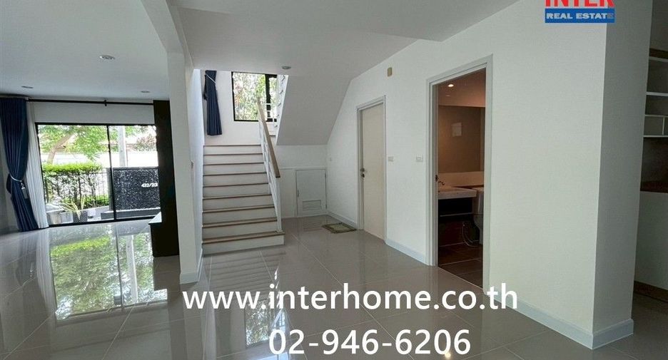 For sale 3 ベッドルーム house in Mueang Pathum Thani, Pathum Thani