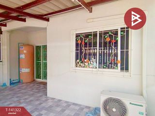 For sale 4 bedrooms townhouse in Bang Khun Thian, Bangkok