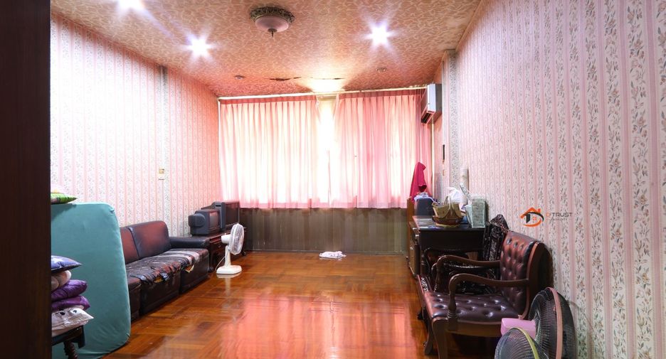 ขาย 3 ห้องนอน พื้นที่ค้าปลีก ใน สัมพันธวงศ์, กรุงเทพฯ