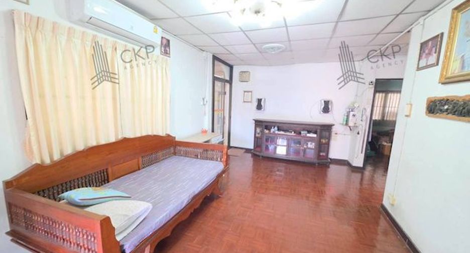 Haus zum Kauf mit 3 Zimmer in Bang Phli, Samut Prakan