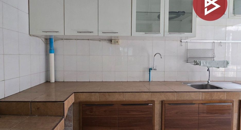 For sale 3 ベッドルーム townhouse in Nong Khaem, Bangkok