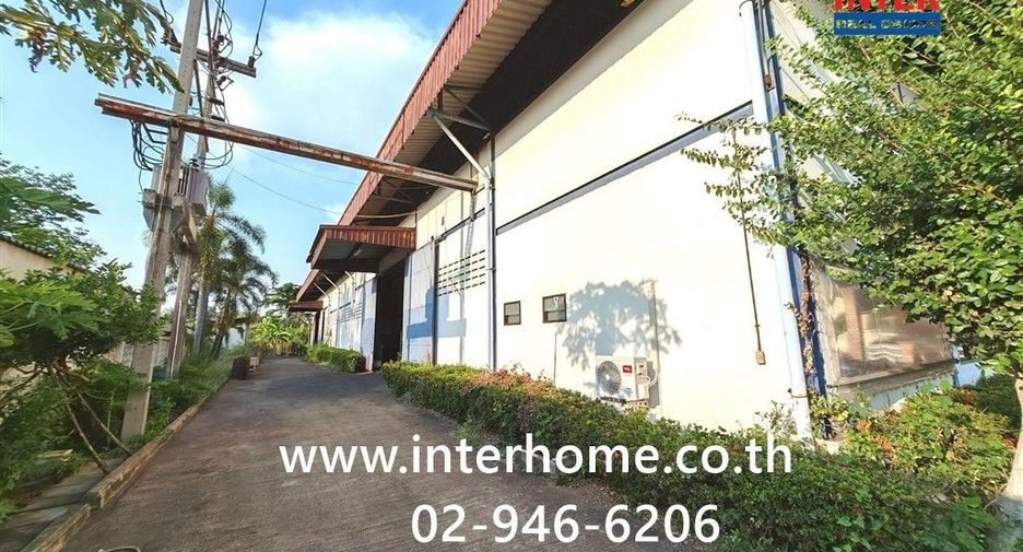 Almacén en venta de 4 habitaciones en Nakhon Chai Si, Nakhon Pathom