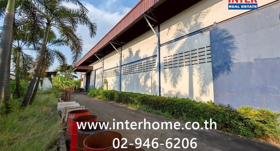 Almacén en venta de 4 habitaciones en Nakhon Chai Si, Nakhon Pathom