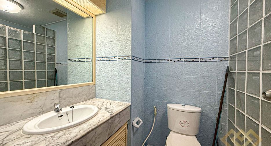 Condo en venta de estudio en Central Pattaya, Pattaya
