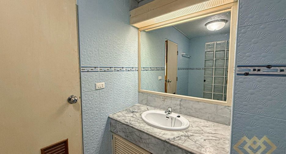 Condo en venta de estudio en Central Pattaya, Pattaya