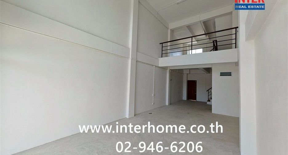 For sale 3 bedrooms retail Space in Mueang Nakhon Pathom, Nakhon Pathom