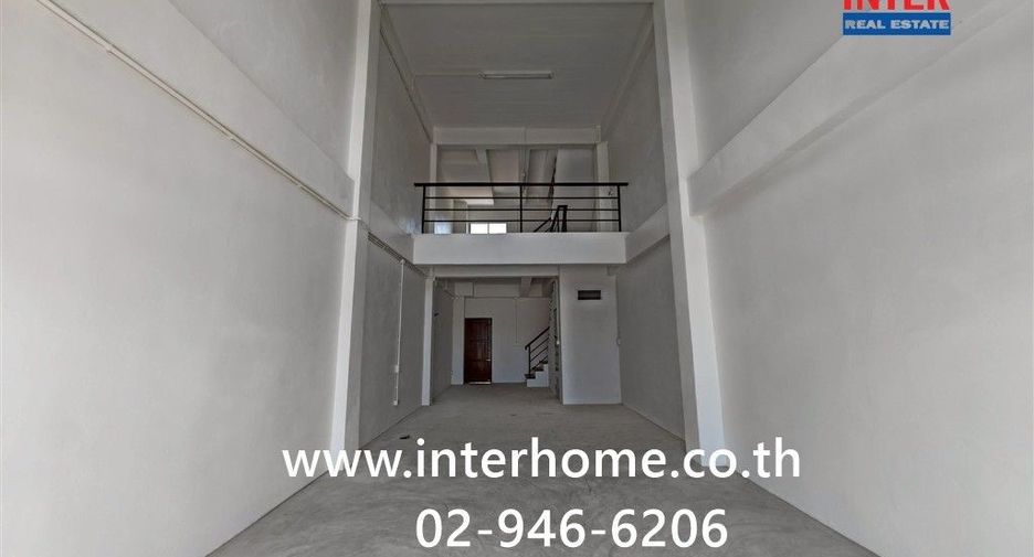 For sale 3 bedrooms retail Space in Mueang Nakhon Pathom, Nakhon Pathom