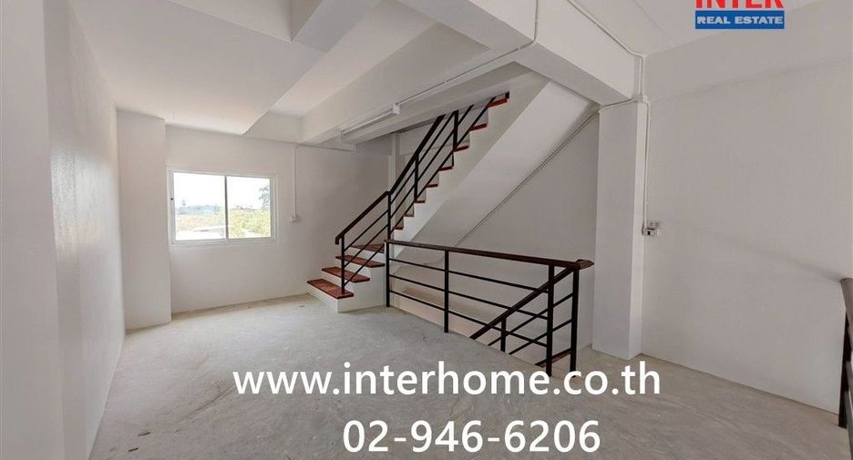 For sale 3 bedrooms retail Space in Mueang Nakhon Pathom, Nakhon Pathom