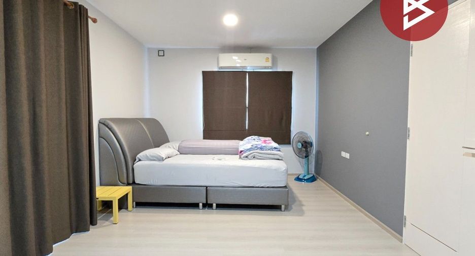 For sale 3 bedrooms house in Mueang Samut Prakan, Samut Prakan